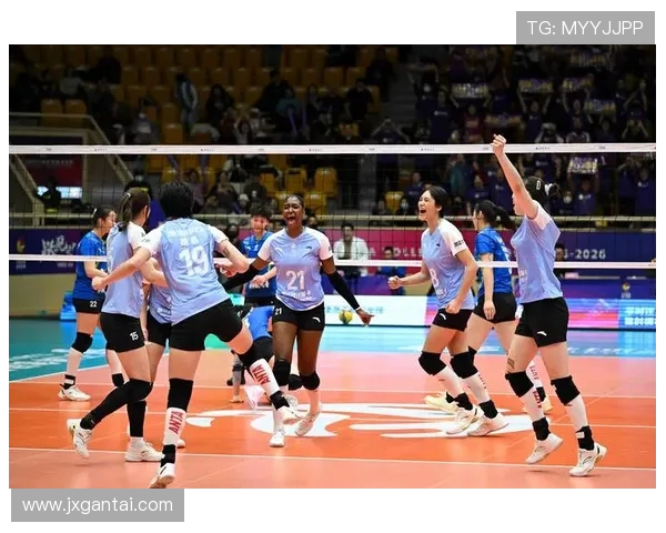 重庆排球队逆袭之路揭秘：从低谷到巅峰的精彩旅程