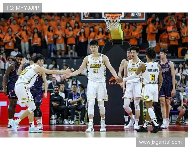 历届CBA江苏队与广东队对决回顾及精彩瞬间分析