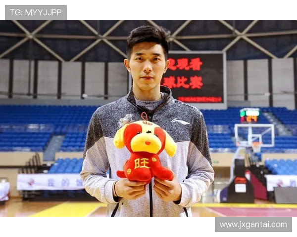 吴冠希：从青涩球员到CBA明星的成长之路与奋斗故事